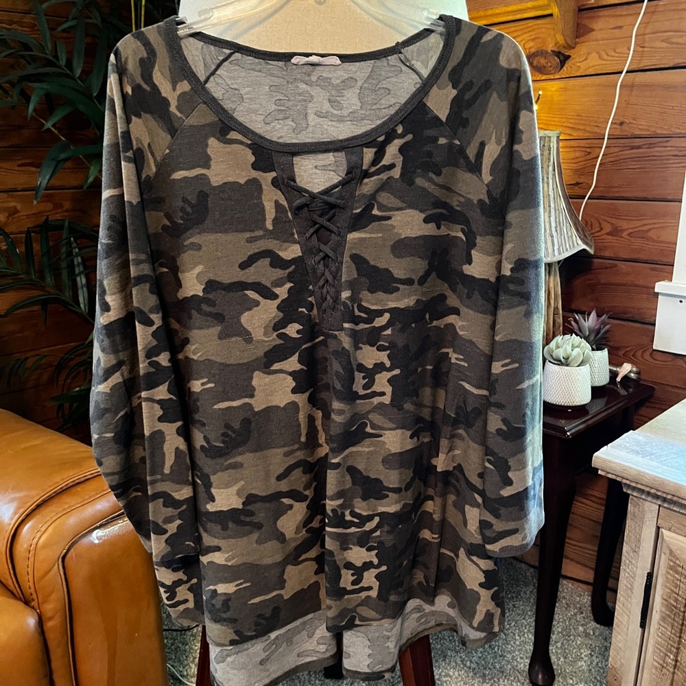 Indigo Thread 3x(60”B x 30/31”L)Camo Lace-Up Tunic Top.Rayon poly spandex